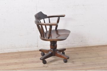 中古　希少　絶版品　北海道民芸家具　在宅ワーク用にもオススメのキャスター付きデスクチェア(回転イス、椅子、アームチェア、板座チェア、キャプテンチェア、キャスターチェア、回転チェア、高さ調整可能)(R-069818)