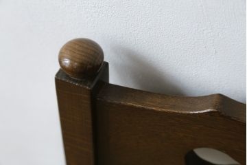 中古　横浜クラシック家具　ノックオンウッド(knockonwood)　Hand Made　オーク材　どこか懐かしい雰囲気漂うチェア2脚セット(ダイニングチェア、アームレスチェア、椅子、イス)(R-069819)