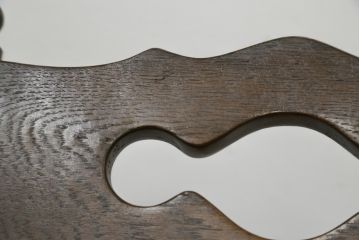 中古　横浜クラシック家具　ノックオンウッド(knockonwood)　Hand Made　オーク材　どこか懐かしい雰囲気漂うチェア2脚セット(ダイニングチェア、アームレスチェア、椅子、イス)(R-069819)