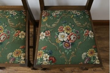中古　横浜クラシック家具　ノックオンウッド(knockonwood)　Hand Made　オーク材　どこか懐かしい雰囲気漂うチェア2脚セット(ダイニングチェア、アームレスチェア、椅子、イス)(R-069819)