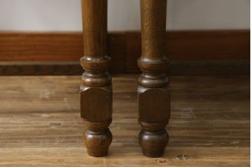 中古　横浜クラシック家具　ノックオンウッド(knockonwood)　Hand Made　オーク材　どこか懐かしい雰囲気漂うチェア2脚セット(ダイニングチェア、アームレスチェア、椅子、イス)(R-069819)