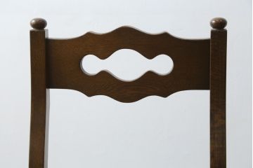 中古　横浜クラシック家具　ノックオンウッド(knockonwood)　Hand Made　オーク材　どこか懐かしい雰囲気漂うチェア2脚セット(ダイニングチェア、アームレスチェア、椅子、イス)(R-069819)