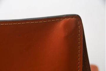 中古　Cassina(カッシーナ)　413　CAB(キャブ)　MARIO BELLINI(マリオベリーニ)　シンプルモダンな空間づくりに活躍するアームチェア(ダイニングチェア、椅子、イス)(定価約38万5千円)(R-069822)
