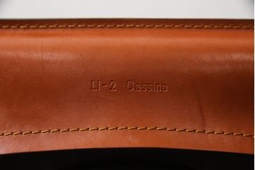 中古　Cassina(カッシーナ)　413　CAB(キャブ)　MARIO BELLINI(マリオベリーニ)　シンプルモダンな空間づくりに活躍するアームチェア(ダイニングチェア、椅子、イス)(定価約38万5千円)(R-069822)