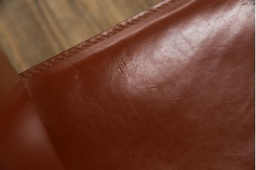 中古　Cassina(カッシーナ)　412　CAB(キャブ)　MARIO BELLINI(マリオベリーニ)　シンプルモダンな空間づくりに活躍するアームレスチェア2脚セット(ダイニングチェア、椅子、イス)(定価2脚で約47万5千円)(R-069823)