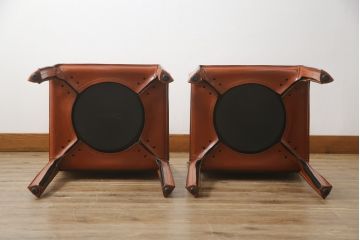 中古　Cassina(カッシーナ)　412　CAB(キャブ)　MARIO BELLINI(マリオベリーニ)　シンプルモダンな空間づくりに活躍するアームレスチェア2脚セット(ダイニングチェア、椅子、イス)(定価2脚で約47万5千円)(R-069823)