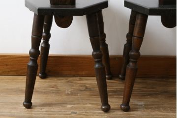 イギリスビンテージ　オーク材　タータンチェックのデザインが魅力的なスピニングチェア2脚セット(板座チェア、椅子、イス、ヴィンテージ)(R-069831)