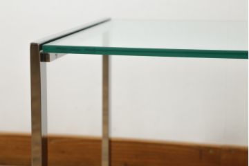 ★I様専用・ご決済用★中古　オーダー製作品　廃番　AIDEC MODERN(アイデックモダン)　ZONE(ゾーン)52G　ステンレス脚とガラストップの組み合わせがクールでおしゃれなローテーブル(センターテーブル、コーヒーテーブル、カフェテーブル、サイドテーブル)(定価約14万5千円)(R-069837)
