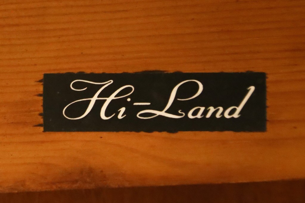 デンマークヴィンテージ　1960年から1970年頃　チーク材　Hi-Land(ハイランド)　すっきりとした佇まいが魅力的なエクステンションテーブル　(R-069845)