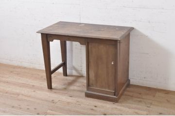 和製アンティーク　希少な左袖!ノスタルジックな雰囲気漂う薄型片袖机(ワークデスク、在宅ワーク、在宅用、勉強机)(R-069847)