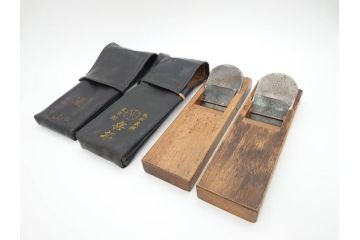 極上品　玉鋼　嵐山　東京兵部作　純和鉄鋼　兵部　東京鉋　大工道具　鉋2個セット(かんな、カンナ)(R-069853)