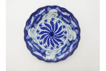 江戸〜明治　伊万里　染付　約17cm　5.6寸　魚花紋と色合いが涼しげな輪花皿5枚セット(五寸六分、中皿、和食器)(R-069856)