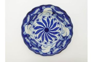 江戸〜明治　伊万里　染付　約17cm　5.6寸　魚花紋と色合いが涼しげな輪花皿5枚セット(五寸六分、中皿、和食器)(R-069856)