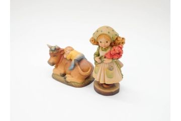 イタリア　ANRI(アンリ)　サラ&ケイ　「Ten roses for you」　牛　干支人形　優しい色合いが素敵な木彫り人形2体(ウシ、SarahKay、置物、ウッドドール)(R-069859)