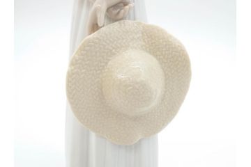 スペイン　リヤドロ　LLADRO　2005 EVENTS CREATION　思い出の丘　クリスマスツリー　優しい色合いと雰囲気が素敵なフィギュリン2点セット(陶器人形、置物、オブジェ、女の子)(R-069866)