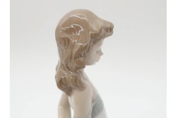 スペイン　リヤドロ　LLADRO　2005 EVENTS CREATION　思い出の丘　クリスマスツリー　優しい色合いと雰囲気が素敵なフィギュリン2点セット(陶器人形、置物、オブジェ、女の子)(R-069866)