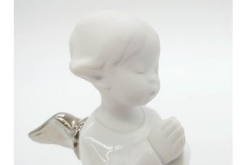 スペイン　リヤドロ　LLADRO　可愛いお祈り　それぞれ違った天使たちが魅力的なフィギュリン3体(エンジェル、陶器人形、置物、オブジェ)(R-069869)