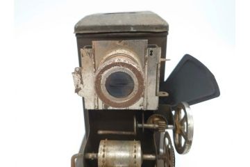 当時物　戦前　ライオン　LION　MADE IN JAPAN　フィルム12本付き　映写機セット(R-069870)