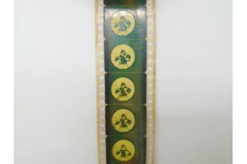 当時物　戦前　ライオン　LION　MADE IN JAPAN　フィルム12本付き　映写機セット(R-069870)