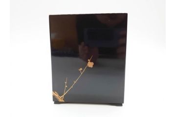 昭和初期　時代物　漆器　木製　梅と菊の蒔絵が目を惹く菓子箪笥(小引き出し、共箱付き)(R-069886)