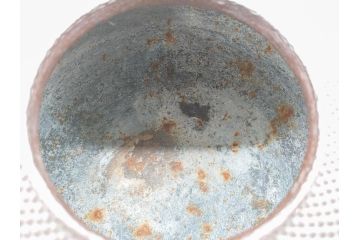 時代物　貫禄ある佇まいが目を惹く茶釜(茶道具、煎茶道具、風呂釜、霰、あられ、共箱付き)(R-069887)