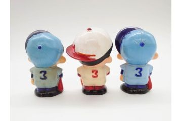 三井　三菱　三和　常陽　協和　東京信用　富士　住友信託　E.S.&A.　野球坊や　シンドバットの冒険　とんでけブッチー　貯金箱18点(銀行フィギュア、人形、ソフビ、ノベルティー、白鳥、犬、ミッキーマウス、デール、置物)(R-069888)