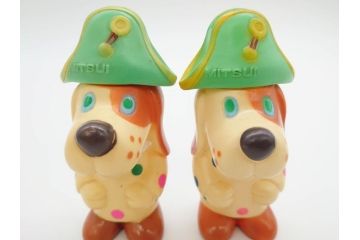 三井　三菱　三和　常陽　協和　東京信用　富士　住友信託　E.S.&A.　野球坊や　シンドバットの冒険　とんでけブッチー　貯金箱18点(銀行フィギュア、人形、ソフビ、ノベルティー、白鳥、犬、ミッキーマウス、デール、置物)(R-069888)