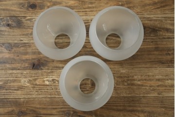 和製アンティーク　大正ロマンの雰囲気漂う古い洋館の3灯シャンデリア　(R-069901)