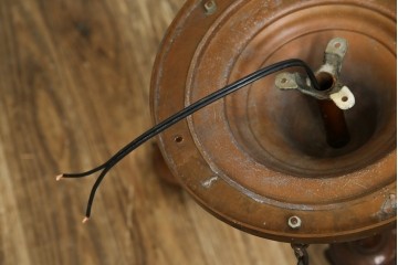 和製アンティーク　大正ロマンの雰囲気漂う古い洋館の3灯シャンデリア　(R-069901)