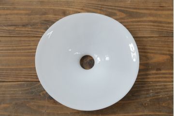 和製アンティーク　昭和レトロな天井碍子(ガイシ)ローゼット付きの平笠照明(電笠、吊り下げ照明、ペンダントライト)(R-069904)