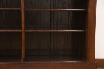 中古　美品　ニレ材　和の空間に取り入れたいシックな二段重ね水屋箪笥(キャビネット、食器棚、戸棚、収納棚、重ね戸棚)(R-069920)