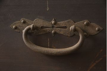 和製アンティーク　時代を経た趣が感じられる関東時代箪笥ローチェスト(和たんす、時代箪笥、収納箪笥、衣装箪笥、引き出し、ローボード、テレビ台)(R-069937)