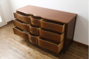 中古　美品　DREXEL HERITAGE(ドレクセルヘリテイジ)　Touraine(ツーレイン)　エレガントな雰囲気が魅力的なチェスト(サイドボード、サイドチェスト、引き出し)(定価約49万円)(R-069939)