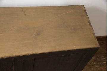 和製アンティーク　昭和中期　時を経た趣が感じられる衣装盆付き時代箪笥テレビ台(ローボード、和タンス、衣装箪笥、テレビボード)(R-069940)