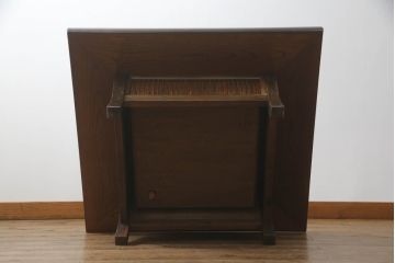 中古　美品　九州民芸家具　小ぶりで使いやすい囲炉裏テーブル(火鉢、ローテーブル、座卓)(R-069942)