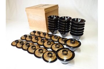 戦前　大正〜昭和初期　熊野漆器店　輪島塗　布着本堅地　煌びやかな鳳凰の蒔絵が高級感溢れる吸物椀20客(木製、黒漆、お椀、和食器、共箱付き)(R-069954)