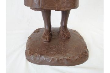 佐藤助雄作　ふる里　どこか懐かしさを感じるブロンズ像(冊子付き、共箱付き、銅像、置物、オブジェ)(R-069957)