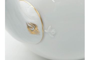 ドイツ　マイセン　Meissen　ベーシックフラワー　二つ花　花の装飾が素敵なティーポット(洋食器)(R-069961)