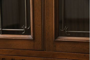 中古　美品　神戸元町欧風家具メープル不二屋製　マホガニー材の高級キャビネット(収納棚、戸棚)(R-069966)