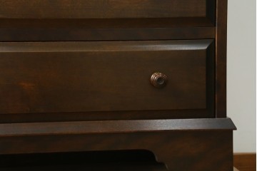 中古　北海道民芸家具　シンプルなデザインが魅力のライティングビューロー　(R-069967)