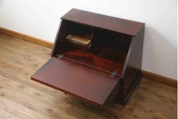 中古　美品　国産民芸家具　上品な雰囲気漂うライティングビューロー(文机、ワークデスク、簿記机、在宅用、在宅ワーク用)(R-069969)