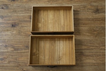 和製アンティーク　高級品!!　指物工芸　内部桐材　上品かつシックな佇まいの総黒柿くじゃく杢の裁縫箱　(R-069973)