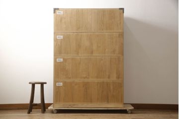 中古　会津松本(會津松本)　東西館　上品な四段重ねの金具付き総桐箪笥(小袖タンス、和タンス、衣装箪笥、桐タンス、着物箪笥)(定価約90万円)(R-069974)
