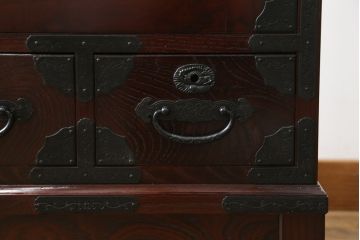 中古　美品　筑後民芸　和洋折衷なデザインが個性的で面白い縦型のキュリオケース(ガラスケース、キャビネット、ショーケース、飾り棚)(R-069976)
