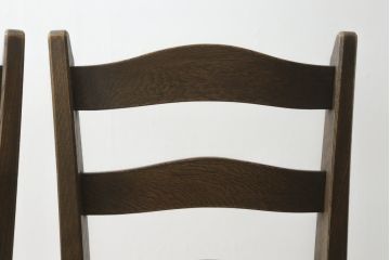 中古　美品　永田良介商店　神戸洋家具　落ち着きのあるシックな佇まいが魅力のラダー型ダイニングチェア2脚セット(食堂椅子、ラダーバックチェア、ワークチェア、板座チェア、イス)(R-069990)