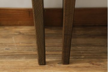 中古　美品　永田良介商店　神戸洋家具　落ち着きのあるシックな佇まいが魅力のラダー型ダイニングチェア2脚セット(食堂椅子、ラダーバックチェア、ワークチェア、板座チェア、イス)(R-069991)
