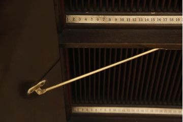 アメリカアンティーク　激レア　希少　エジソン社　チッペンデールC-19型　エジソンディスク フォノグラフ(EDISON DISC PHONOGRAPH)　ディスク式蓄音機(レコードプレイヤー、エジソン研究所モデル)(R-069995)