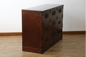 中古　岩谷堂箪笥　力強い杢目と重厚感ある金具が魅力の和箪笥(整理箪笥、衣装タンス、収納たんす、引き出し、サイドボード、サイドチェスト)(R-069997)