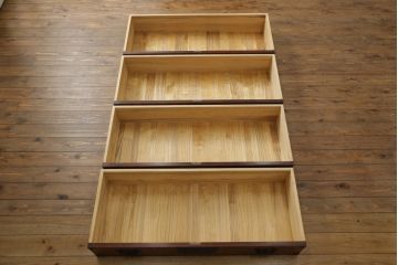 中古　伝統民芸家具　岩谷堂箪笥　No309三、八尺整理小抽出　重厚かつ上品な佇まいが魅力のチェスト(衣装箪笥、整理箪笥、引き出し、上下バラ売り可能)(R-069998)
