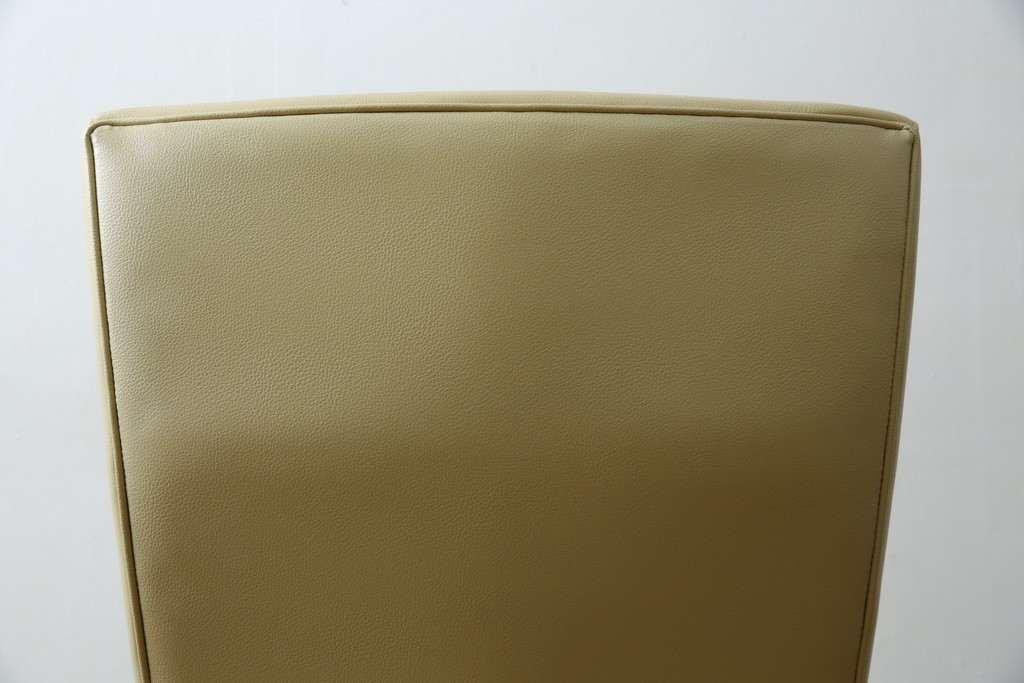 中古　美品　カリモク家具(karimoku)オリジナルブランド　限定店舗のみ取扱品　ディレトーレ(Direttore)　1人掛けソファ(R-070006)